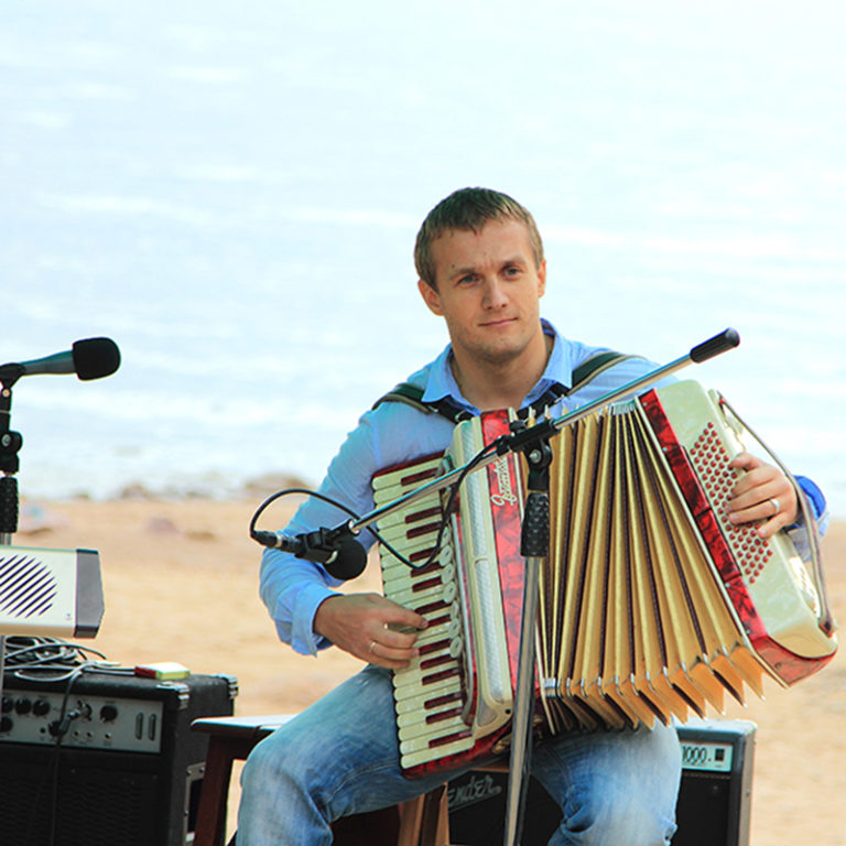 Расскажи мне о море 2017